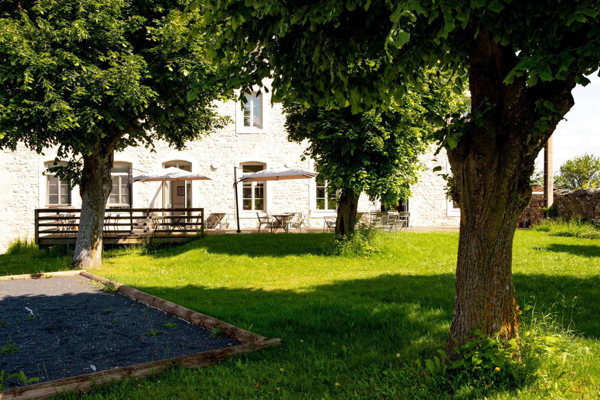 L'Auberge Du Campos Saint-Pierre-Duchamp Exteriér fotografie
